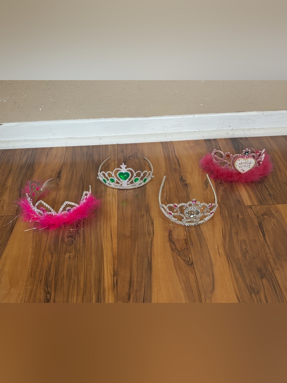 4 Kids Party Halloween Pink Feather Plastic Tiara Dress-Up Princess Crowns